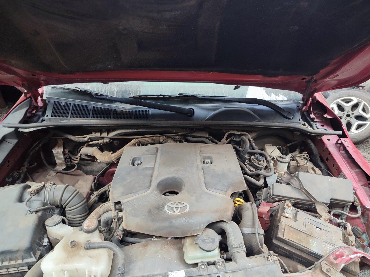  Toyota HILUX 2016    EN DESARME